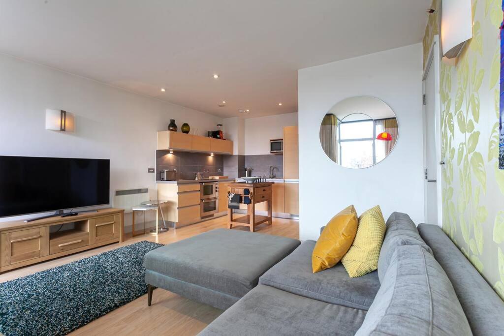 Iconic Luxury Manchester Apartment Luaran gambar